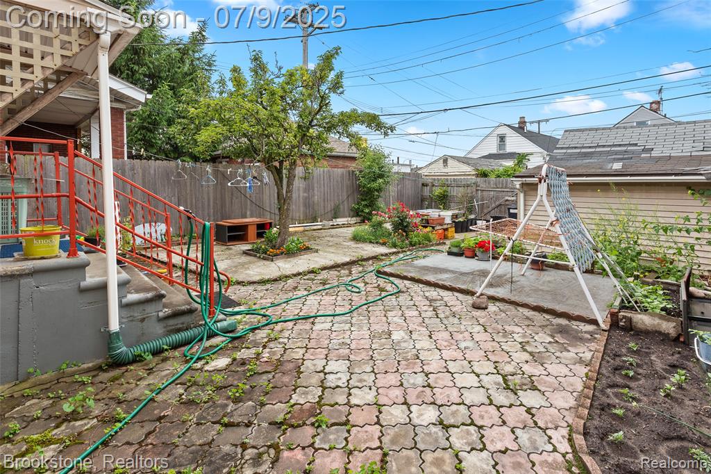 3831 Casmere Street, Hamtramck, MI 48212 — Photo 26