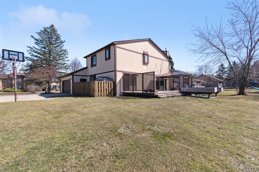 25567 BUCKMINSTER Drive, Novi, MI — Photo 34