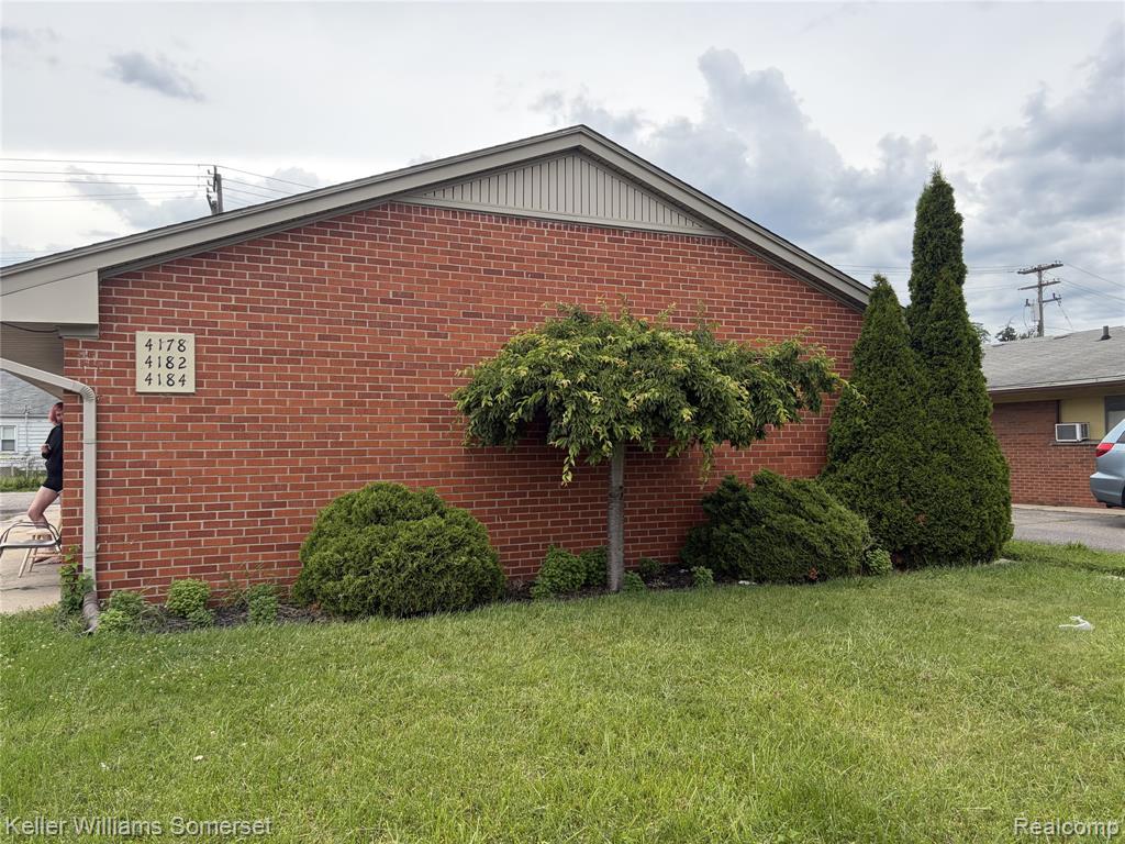 4178 Drouillard Street, Lincoln Park, MI 48146 — Photo 3