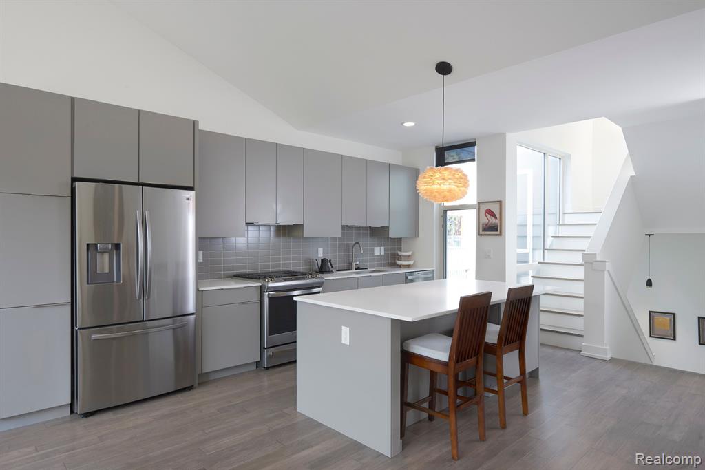 2821 Brush Street, Detroit, MI 48201 — Photo 9