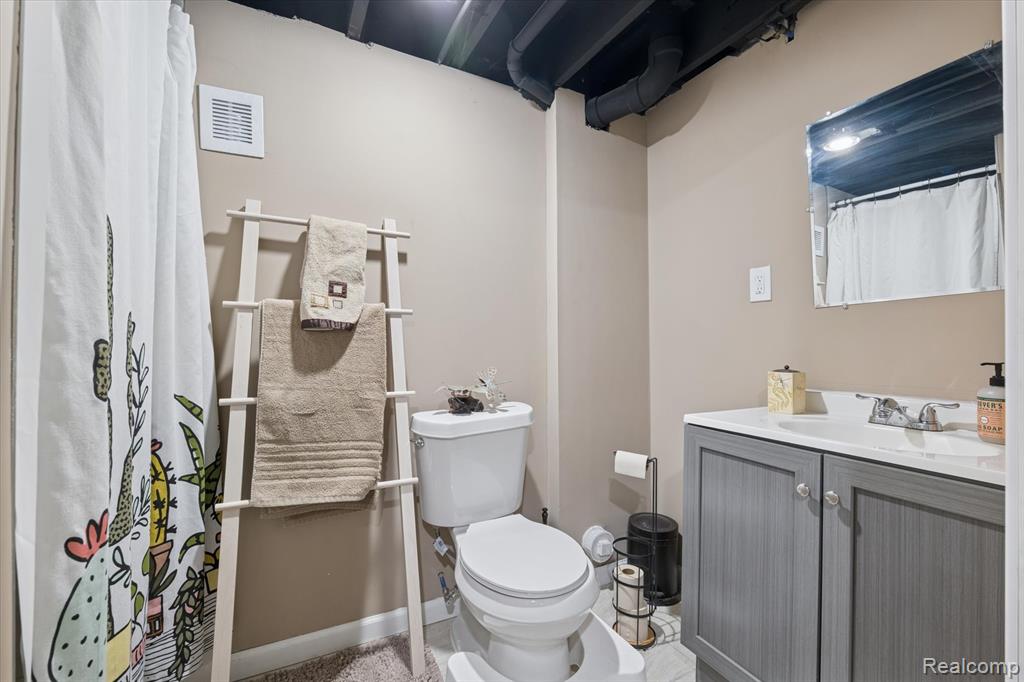 4645 Devonshire Road, Detroit, MI 48224 — Photo 36