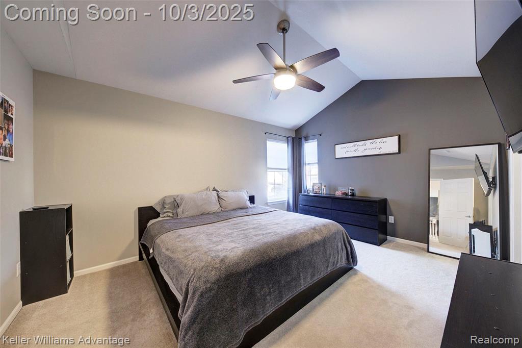 988 Calpernia, Wixom, MI 48393 — Photo 38
