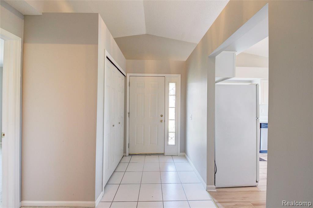 1913 Pebble Creek Drive, Canton, MI 48188 — Photo 9