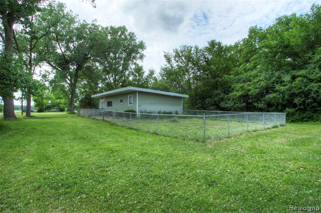 1906 Banner Road, Saginaw, MI 48601 — Photo 35