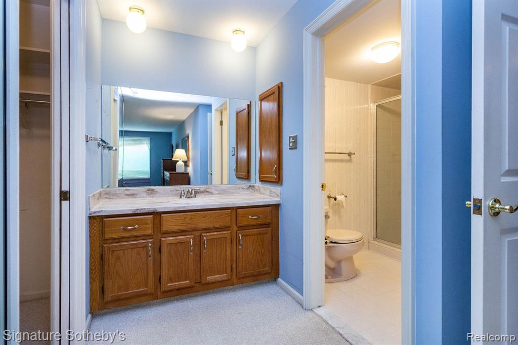19710 W 13 Mile Road, 101, Beverly Hills, MI 48025 — Photo 22