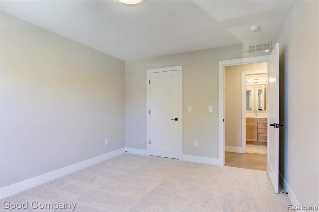 808 Irving Avenue, Royal Oak, MI 48067 — Photo 42