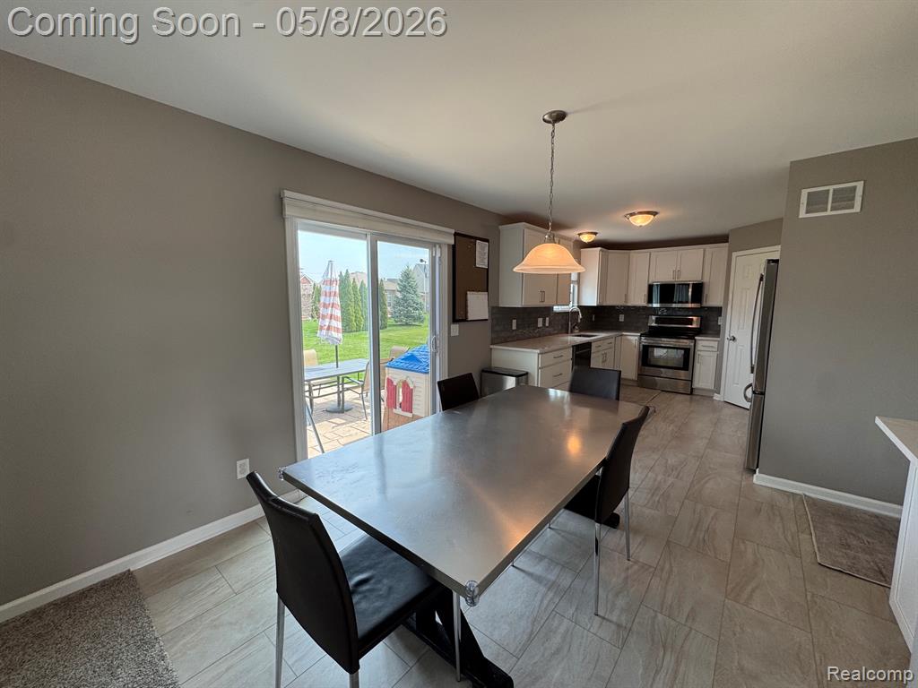 20489 Damask Circle, Clinton Twp, MI 48038 — Photo 25