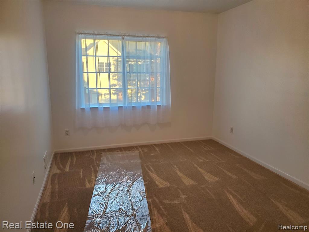 23061 FAIRLANE Boulevard, N-27, Woodhaven, MI 48183 — Photo 12