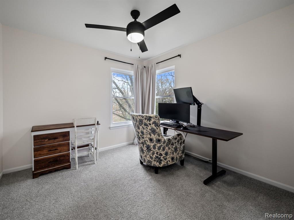 4105 STANMOOR Drive, Waterford, MI 48329 — Photo 24
