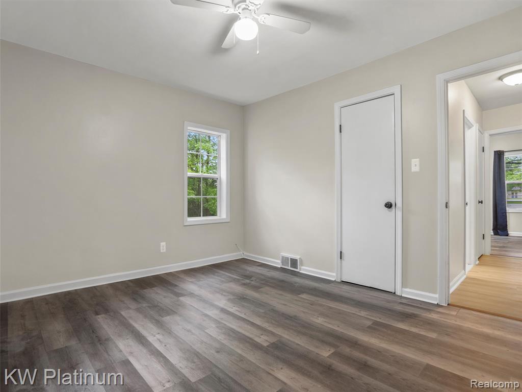 5220 County Line Road, Lenox, MI 48048 — Photo 23