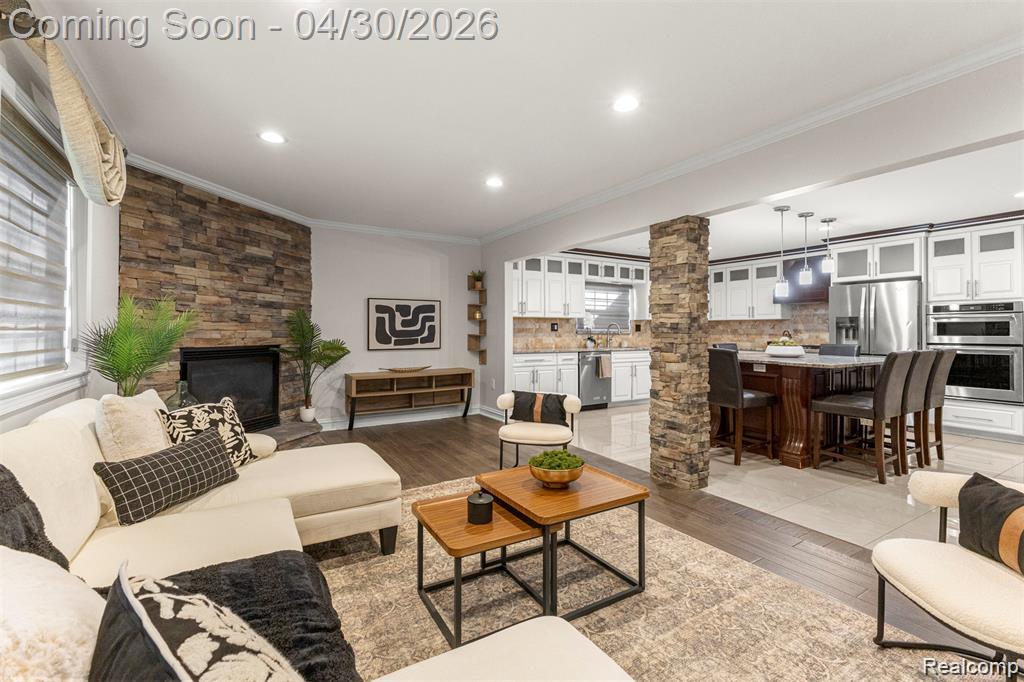 7704 Oakman Boulevard, Dearborn, MI 48126 — Photo 23