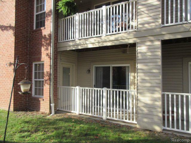 4192 BERKELEY Avenue, Canton, MI 48188 — Photo 4