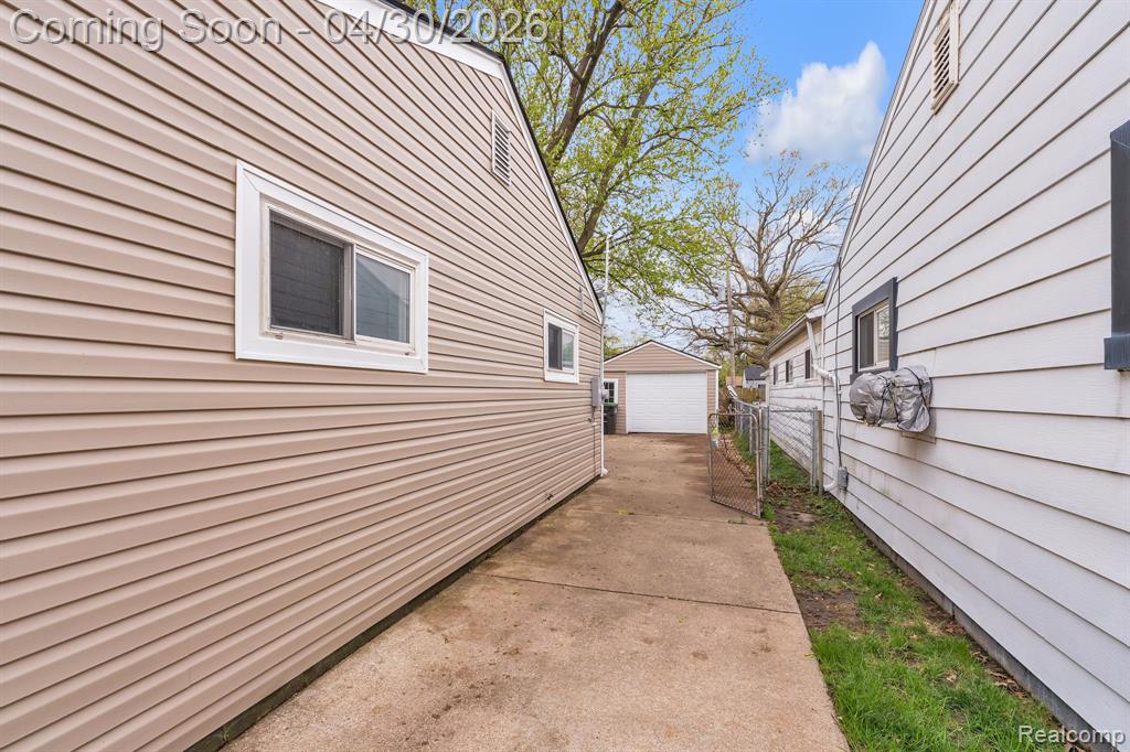 8248 Birch Street, Taylor, MI 48180 — Photo 9