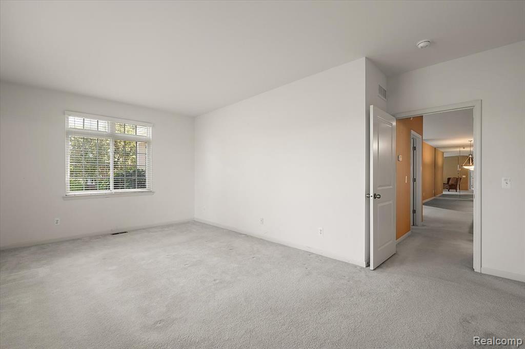 6713 Boulder Pointe Drive, Washington, MI — Photo 29