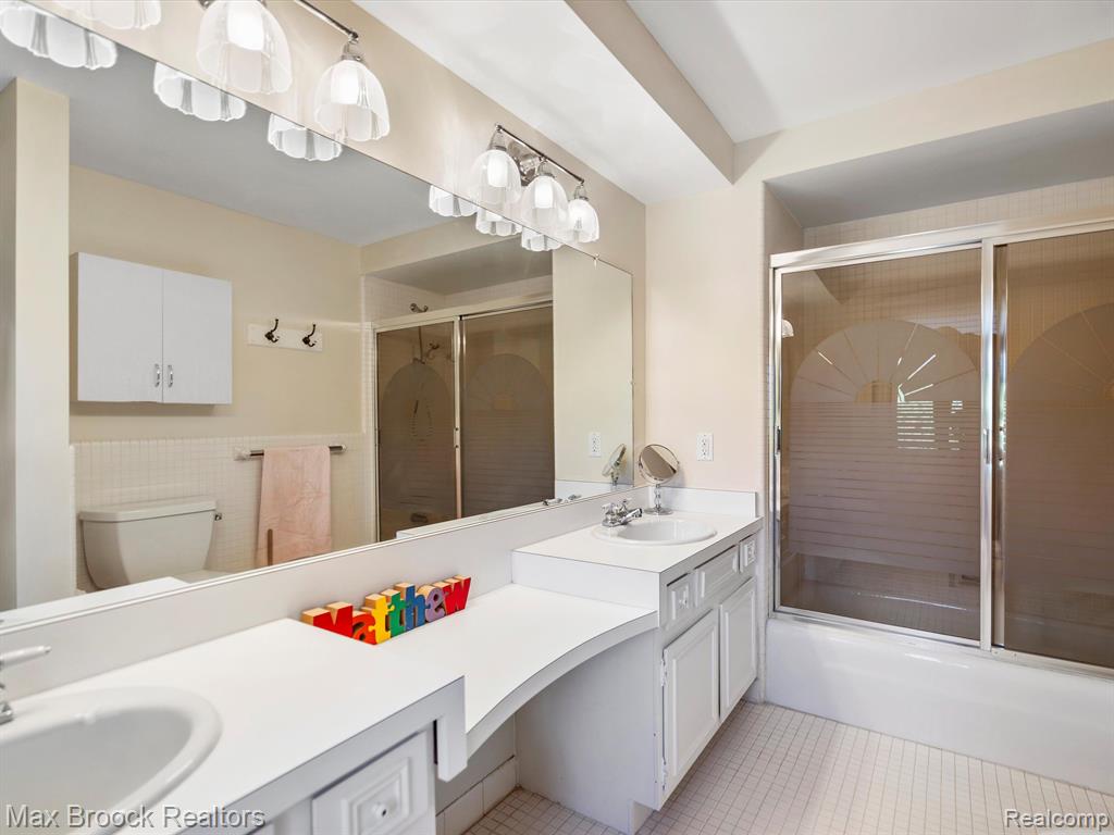 4747 Keithdale Lane, Bloomfield Hills, MI 48302 — Photo 22