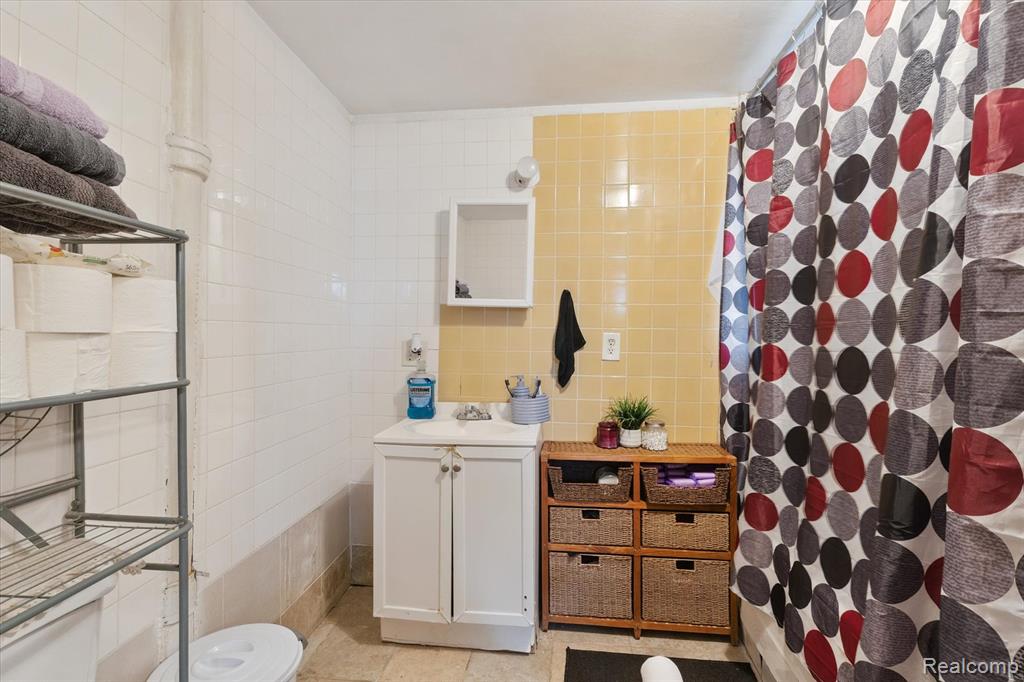 2333/2335 Ferris Street, Detroit, MI 48209 — Photo 8
