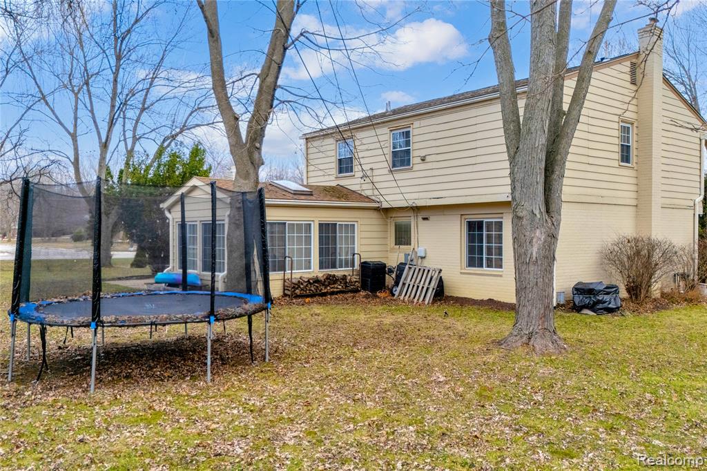 5516 Priory Lane, Bloomfield Hills, MI 48301 — Photo 41