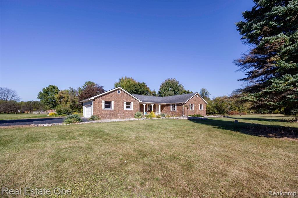 3648 W North Territorial Road W, Whitmore Lake, MI 48189 — Photo 2