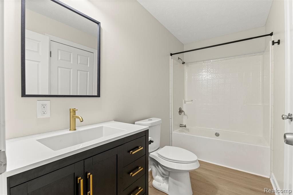5835 Weddel Street, Taylor, MI — Photo 9