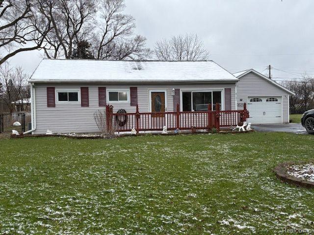 6101 SPRINGDALE Boulevard, Grand Blanc, MI 48439 — front exterior