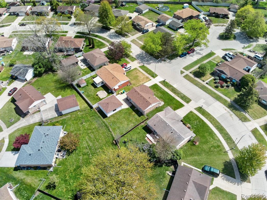 23712 Cedar Ridge Drive, Romulus, MI 48174 — Photo 42