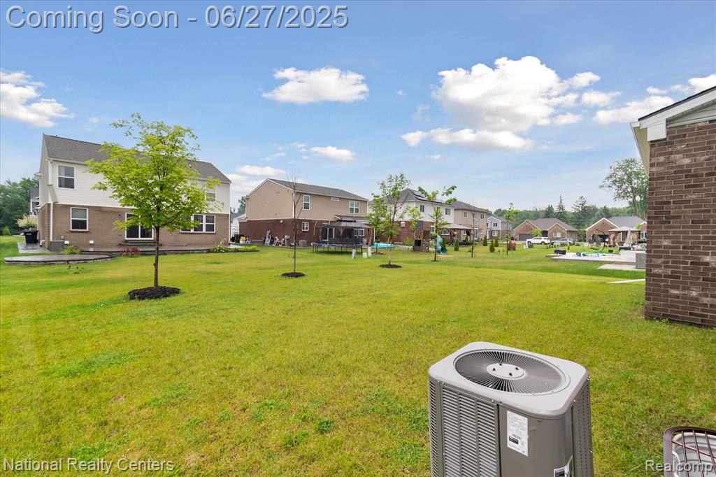 5241 Marie Lane, Sterling Heights, MI 48310 — Photo 41