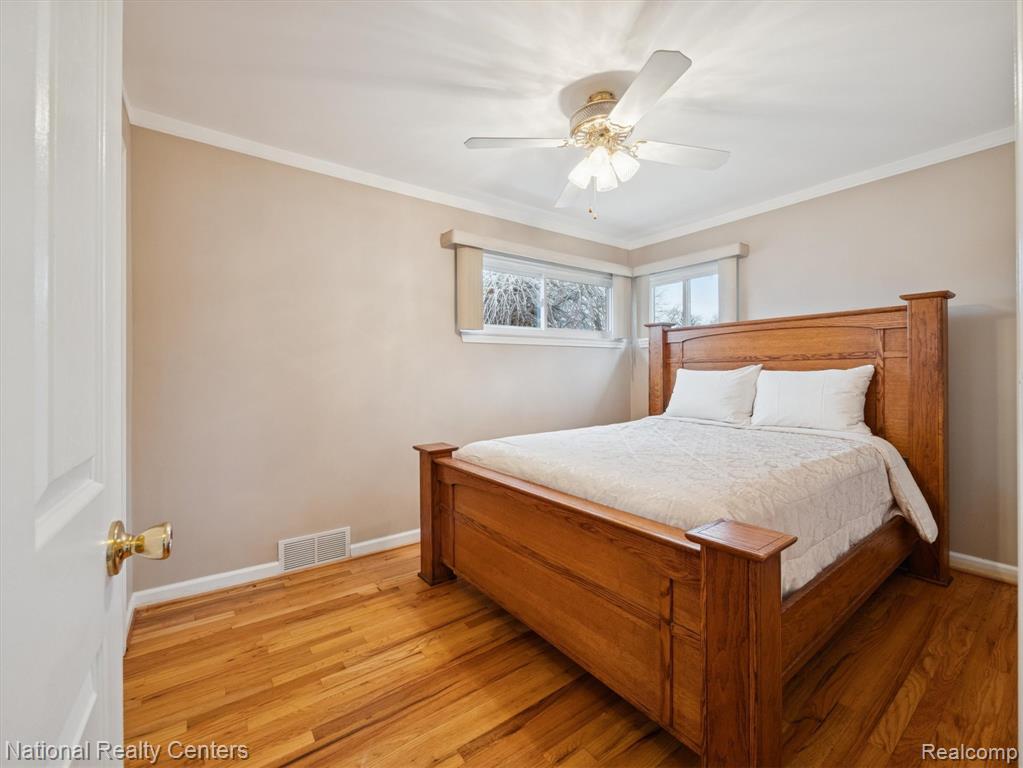 6554 Cardwell Street, Garden City, MI — Photo 17