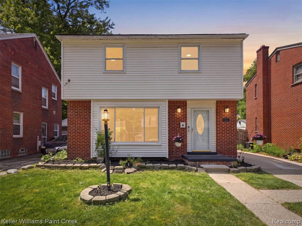 16501 Vaughan Street, Detroit, MI 48219