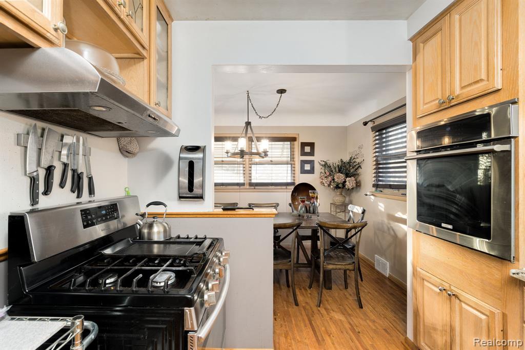 392 Cambridge Drive, Mount Clemens, MI 48043 — Photo 24