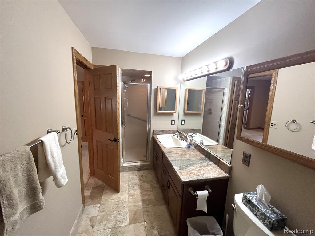 55799 SHELBY Road, Shelby Twp, MI 48316 — Photo 18