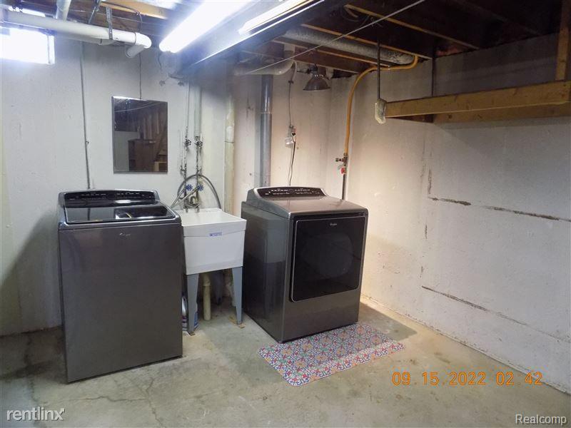 41223 SESAME Drive, Sterling Heights, MI 48314 — Photo 18
