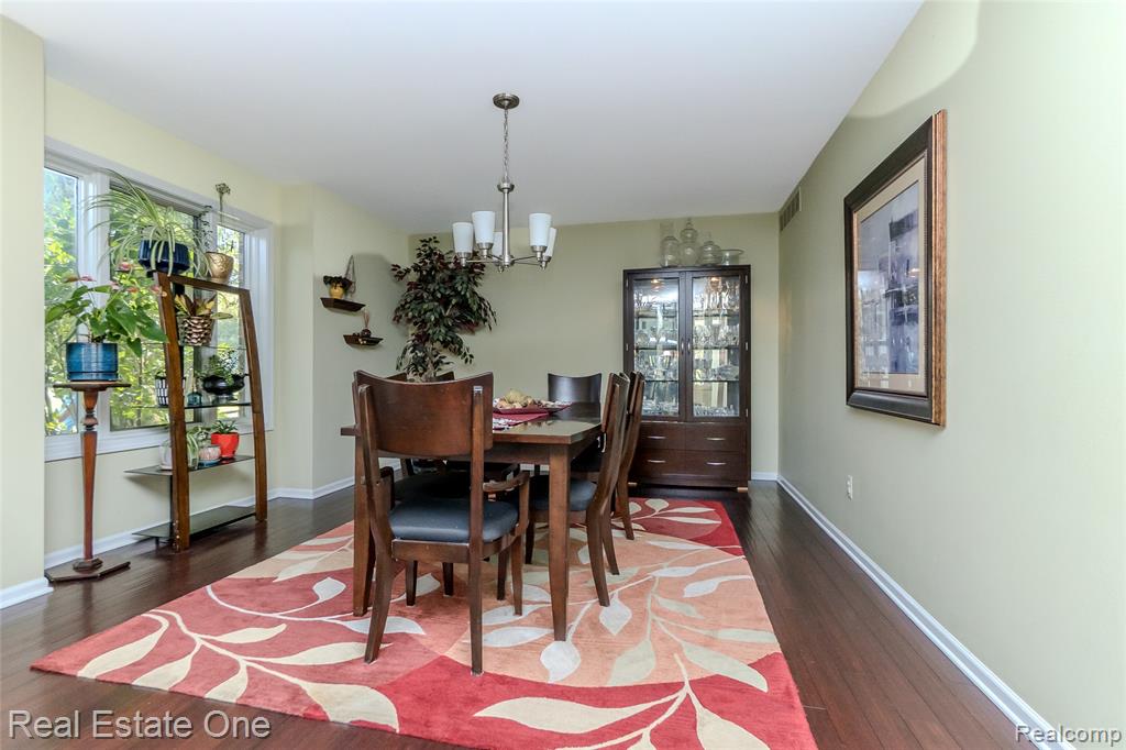 4575 Fairway Court, Waterford, MI 48328 — Photo 31
