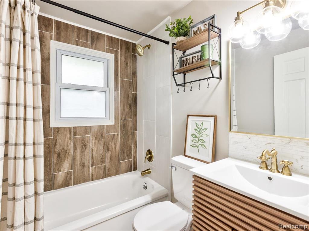 2846 Cooper Avenue, Port Huron, MI 48060 — Photo 17