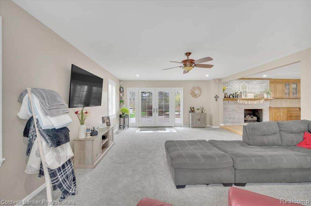 5082 BIRCH TREE Court, Grand Blanc, MI 48439 — Photo 8