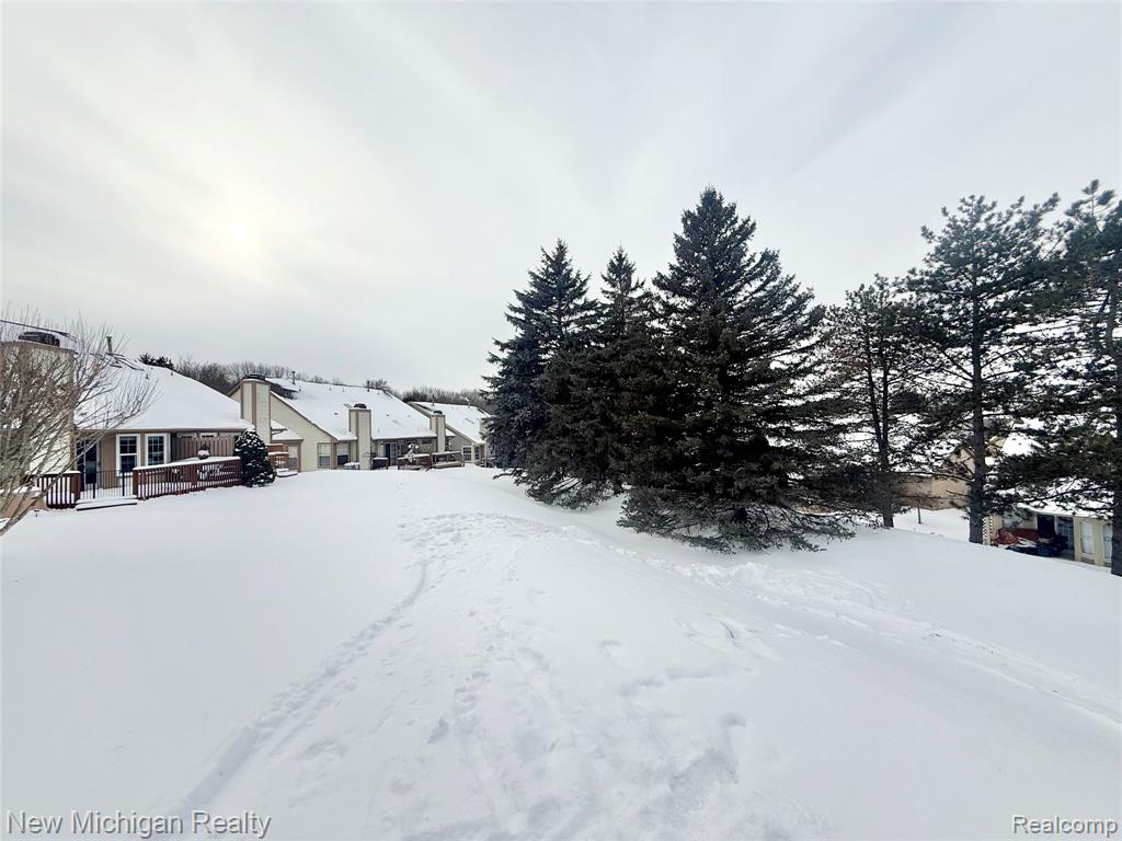 717 Whisperwood Trail, Fenton, MI 48430 — Photo 26