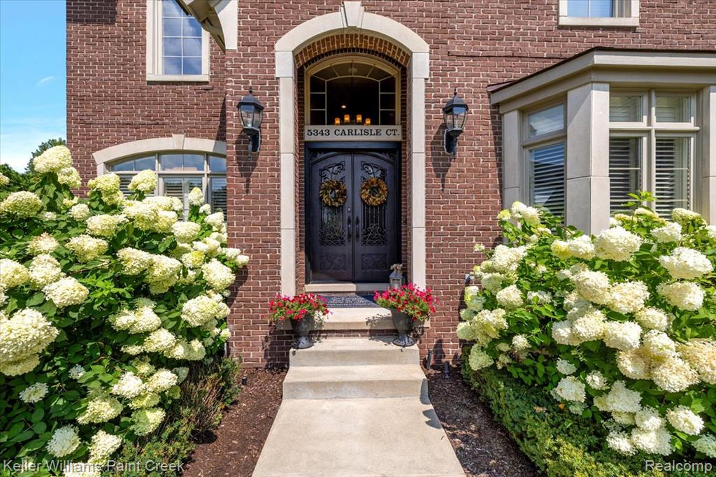 5343 Carlisle Court, Rochester, MI 48306 — Photo 3