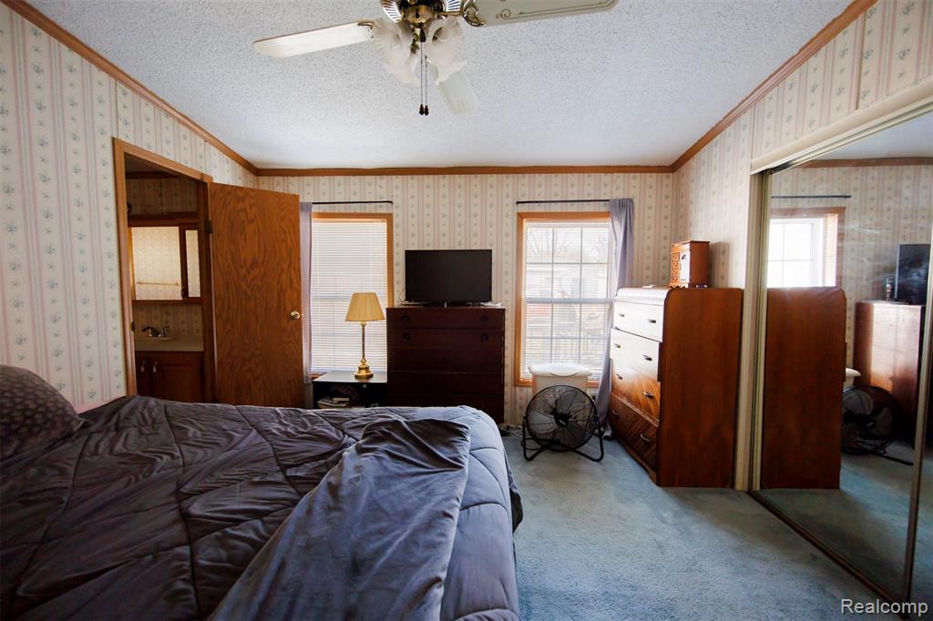 8016 Harbour Drive, MI — Photo 30