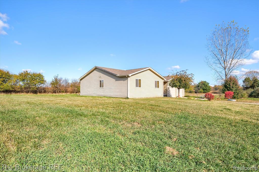 824 Janna Leigh Drive, Otter Lake, MI 48464 — Photo 4