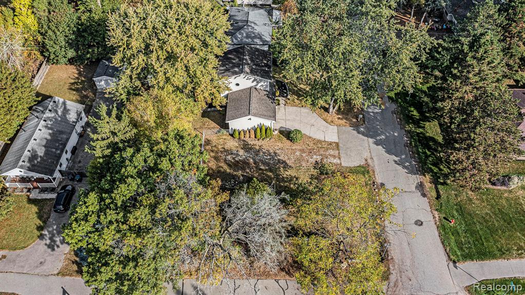 980 Sherry Drive, Lake Orion, MI 48362 — Photo 19