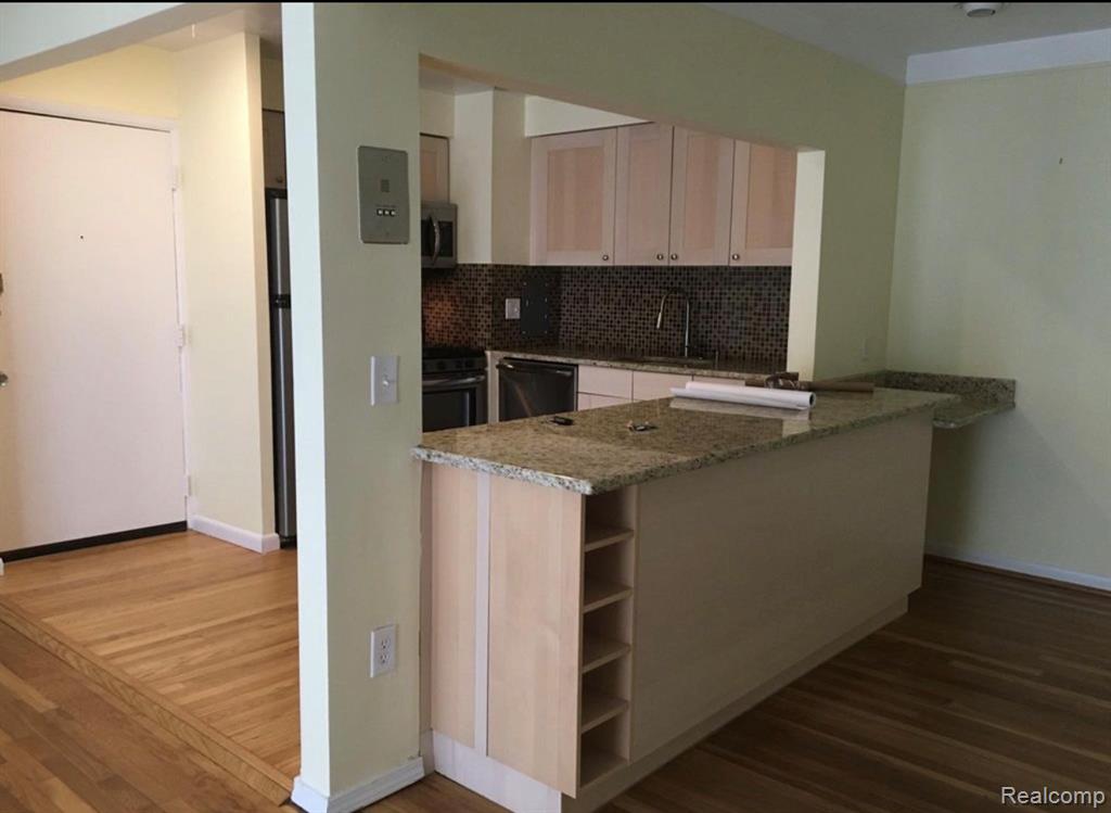 1261 Island Drive - Photo 3