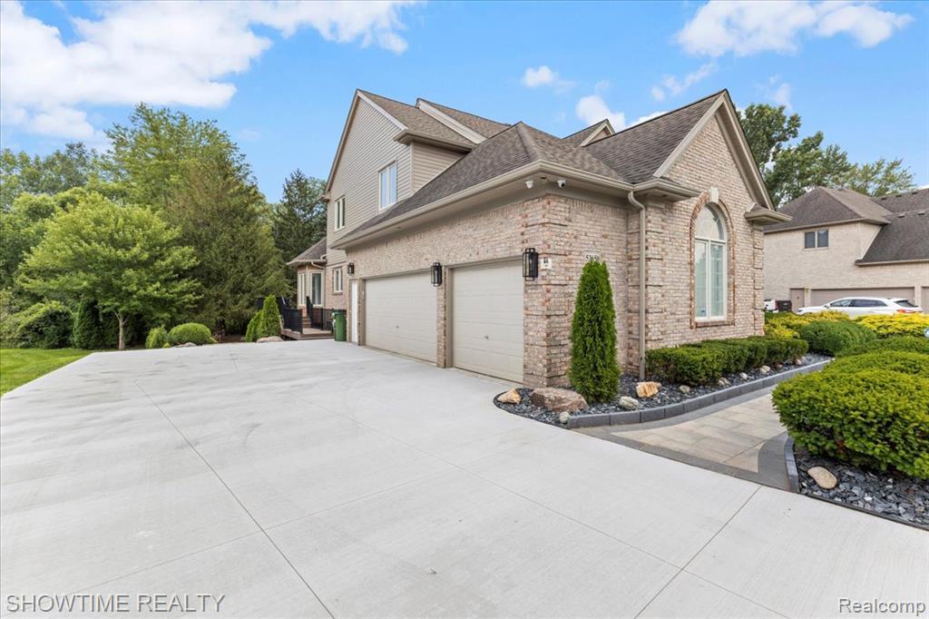 53650 Cherrywood Drive, Shelby Twp, MI 48315 — Photo 6