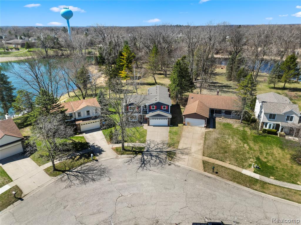 503 Thornehill Trail, Oxford, MI 48371 — Photo 3