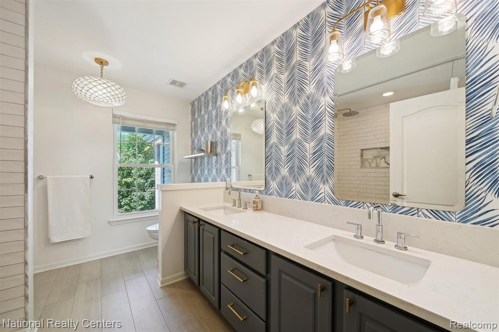 5639 HEATHLAND Circle, Clarkston, MI — Photo 19