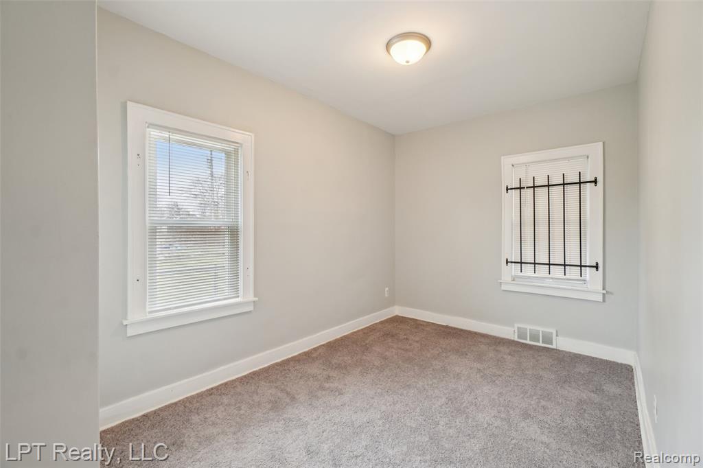 14915 Roselawn Street, Detroit, MI 48238 — Photo 12