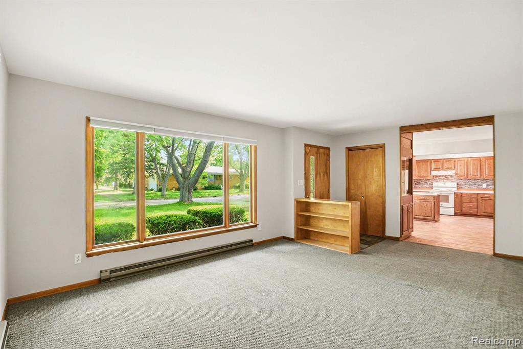7275 Kraft Street, Pigeon Vlg, MI — Photo 3