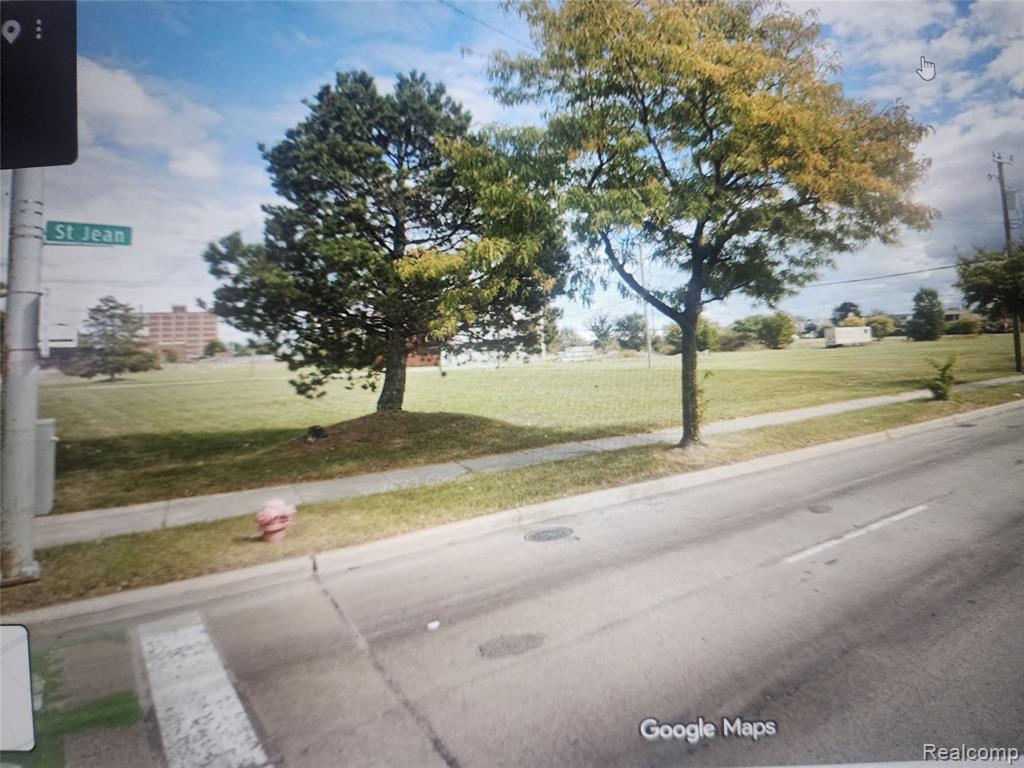 11400 E Jefferson Avenue, Detroit, MI 48214 — Photo 3