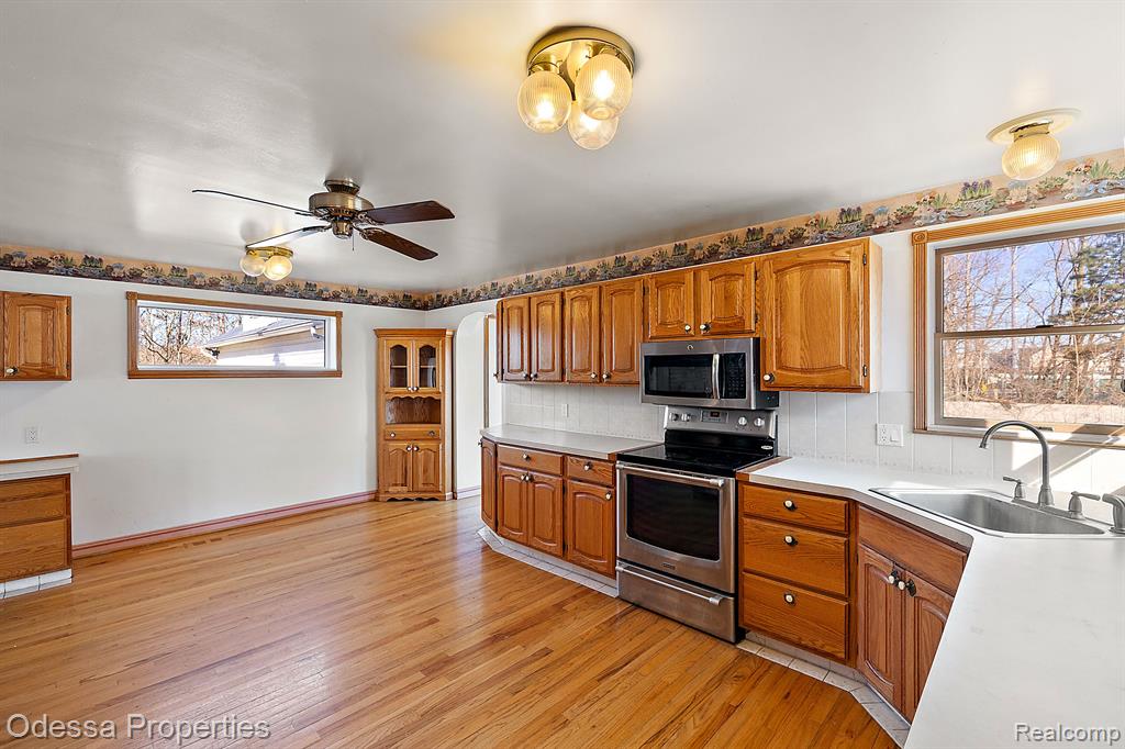 7525 22 MILE Road, Shelby Twp, MI 48317 — Photo 36