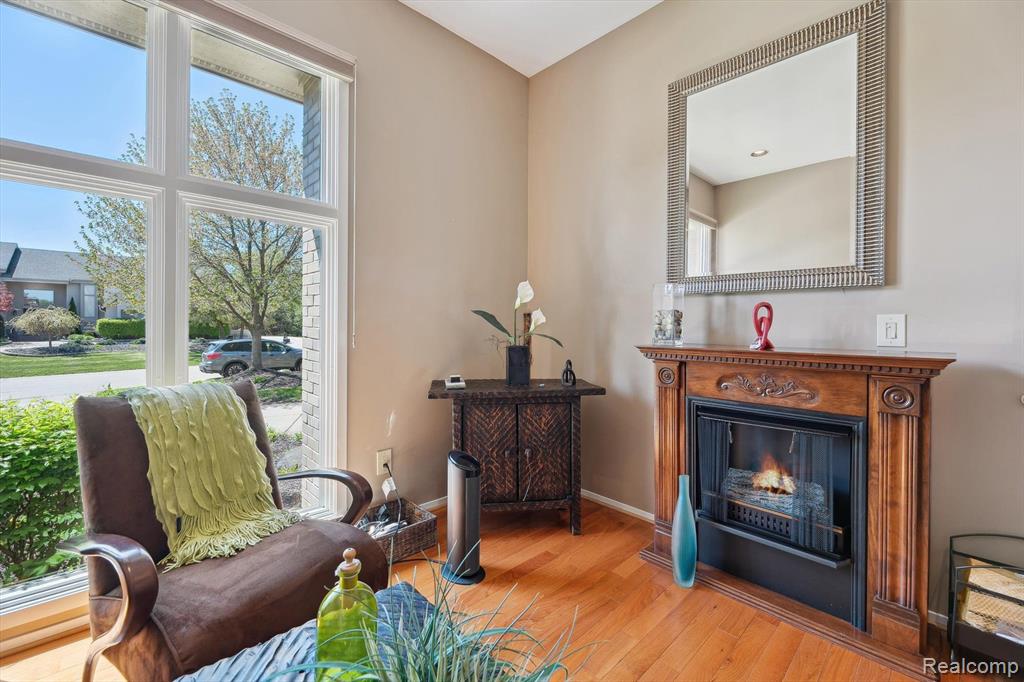 7039 Timberview Trail, West Bloomfield, MI — Photo 11