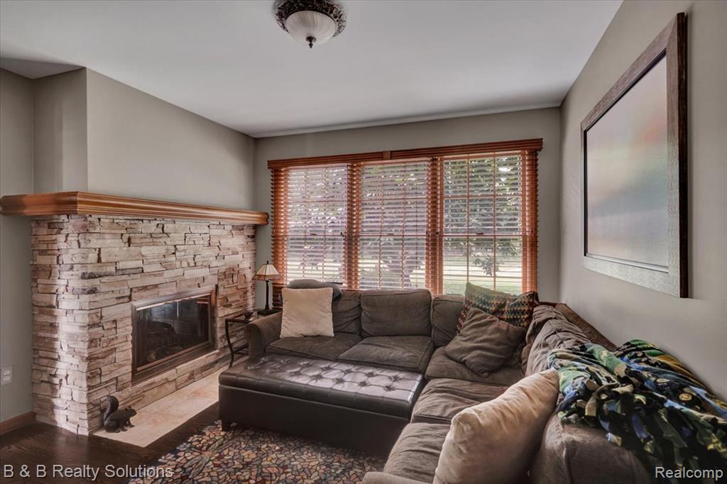 111 Amy Lynn Court, Metamora, MI 48455 — Photo 29
