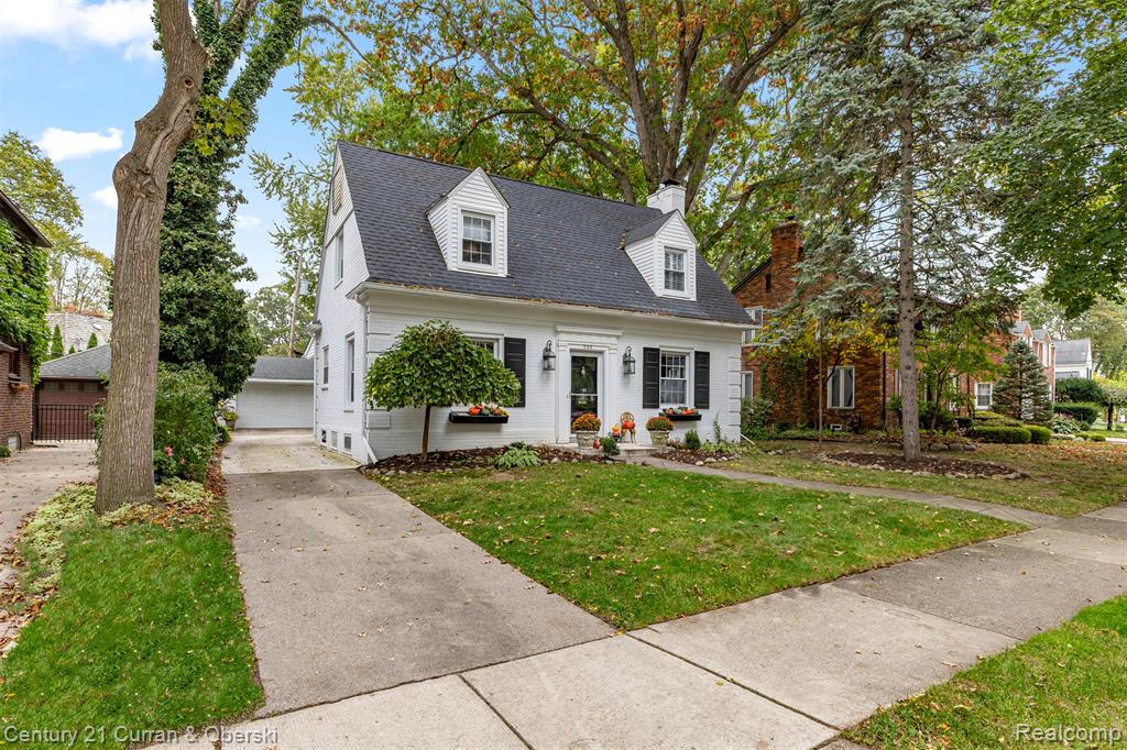 545 S Denwood Street, Dearborn, MI 48124